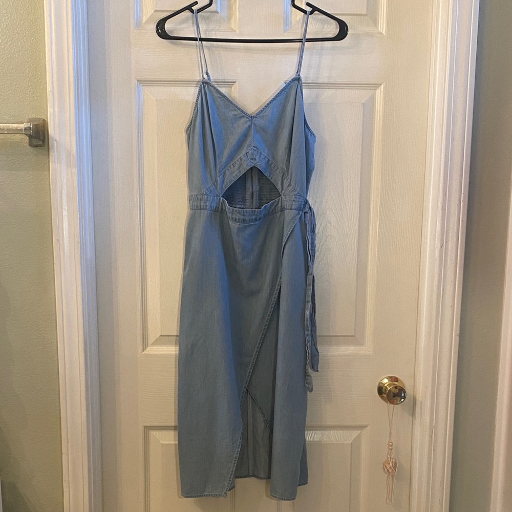 Express Light Blue Denim Dress - Picture 3 of 13